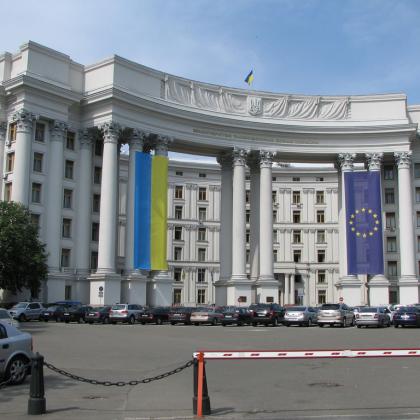 Professor Gwendolyn Sasse writes on constitution-making in Ukraine